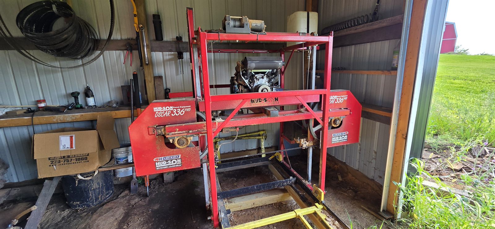Hud-Son Oscar 336 Pro band sawmill at Indianola Sawmill